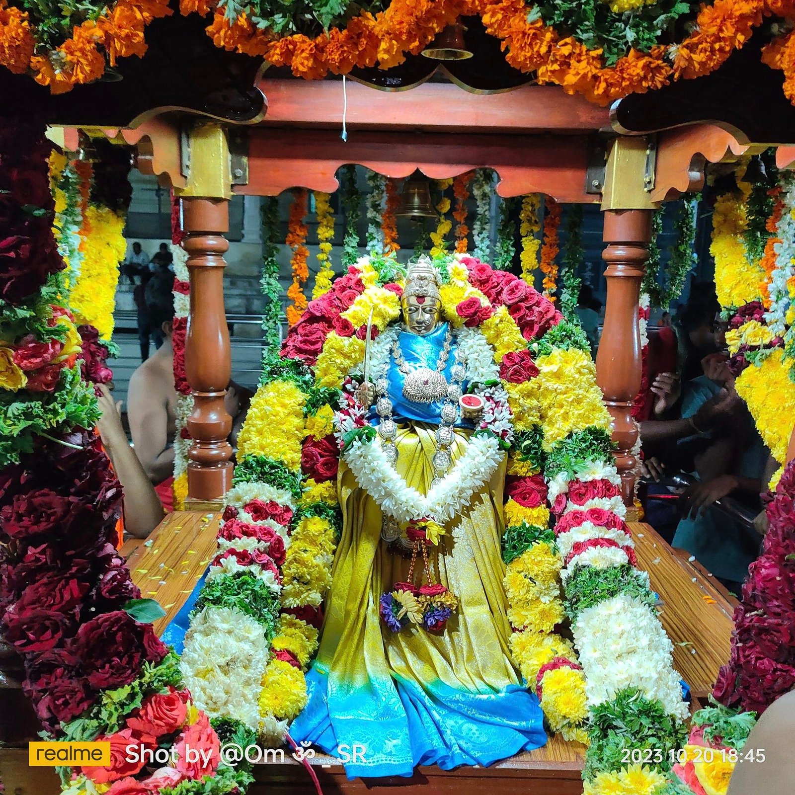 Nandavaram-Sharannavaratri-celebrations-at-Chaudeshwari-Ammavari-Kshetra1.jpg